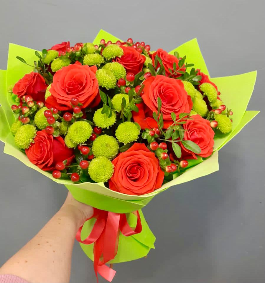 Букет цветов из: Хризантемы и Розы в Судже