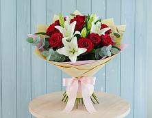 Букет цветов из:  Лилии и Розы в Судже