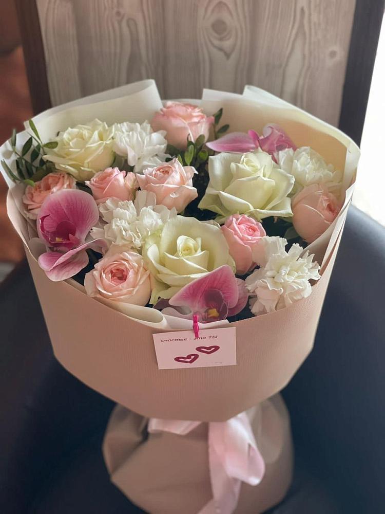 Букет цветов из: Орхидеи, Розы и Гвоздики в Судже