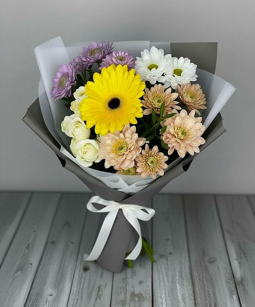 Букет цветов из: Розы, Герберы и Хризантемы в Судже