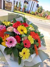 Букет цветов из:  Герберы #REPLACE_PRED# Судже