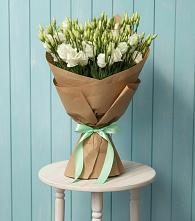 Букет цветов из:  Лизиантусы в Судже