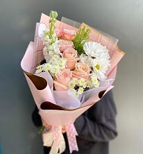 Букет цветов из:  Хризантемы и Розы в Судже