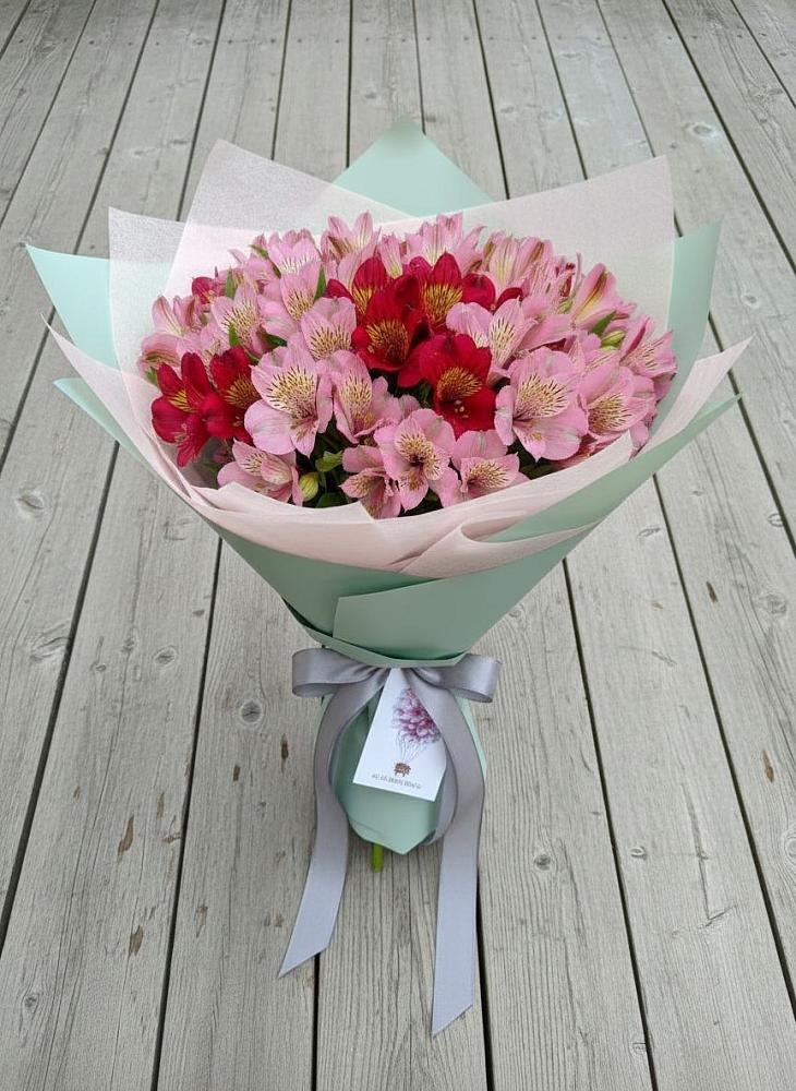 Букет цветов из: Альстромерии в Судже