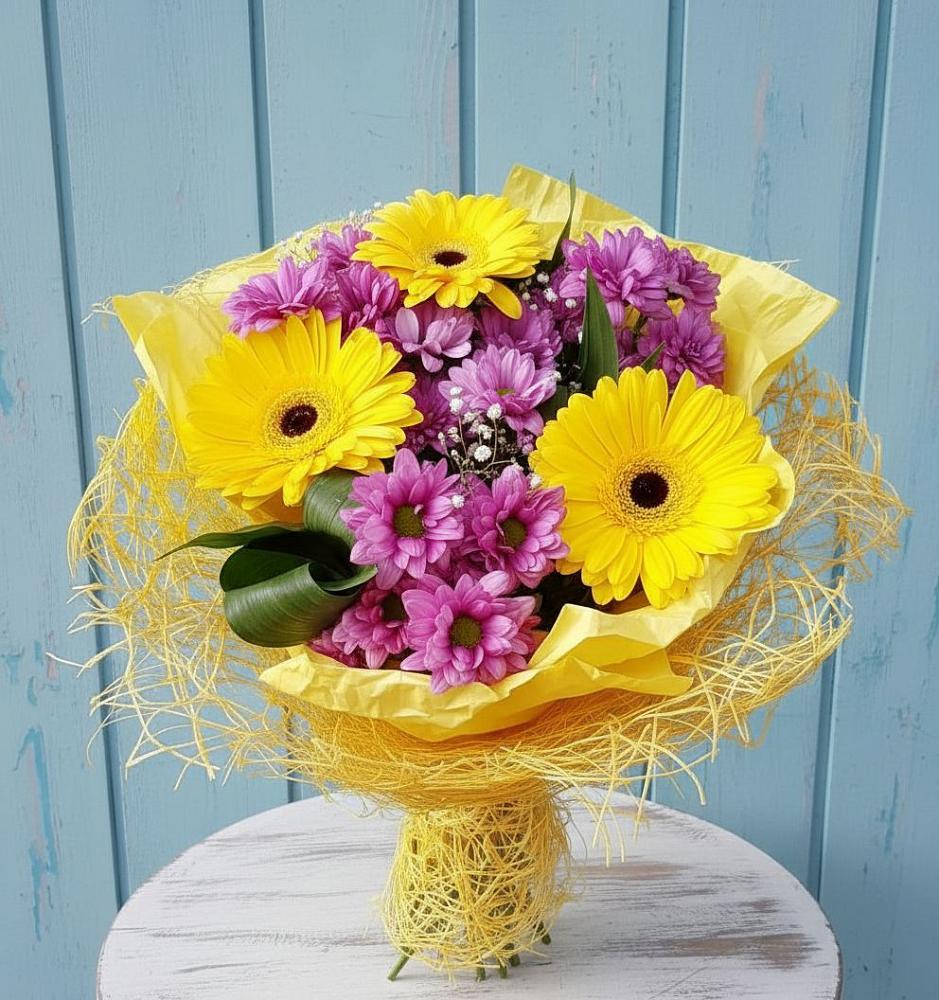 Букет цветов из: Хризантемы и Герберы в Судже