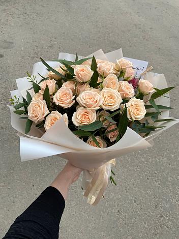 Букет Кремовые розы Латте в Судже