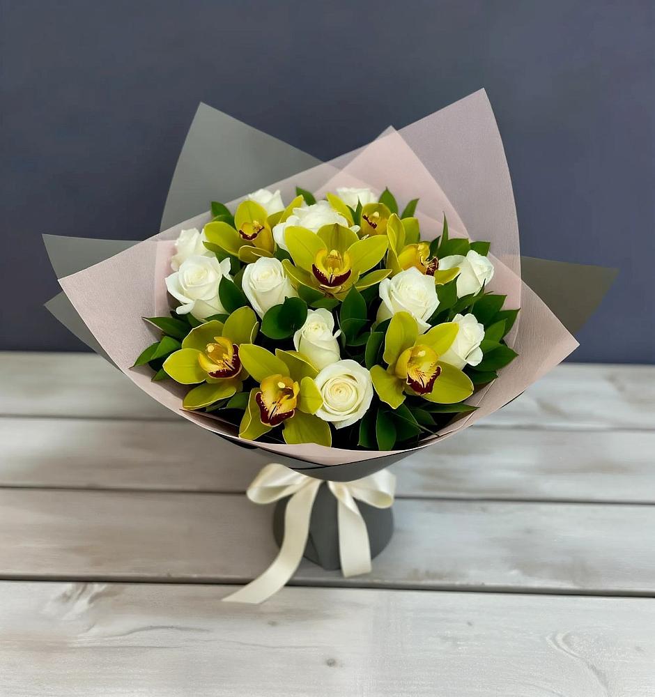 Букет цветов из: Орхидеи и Розы в Судже