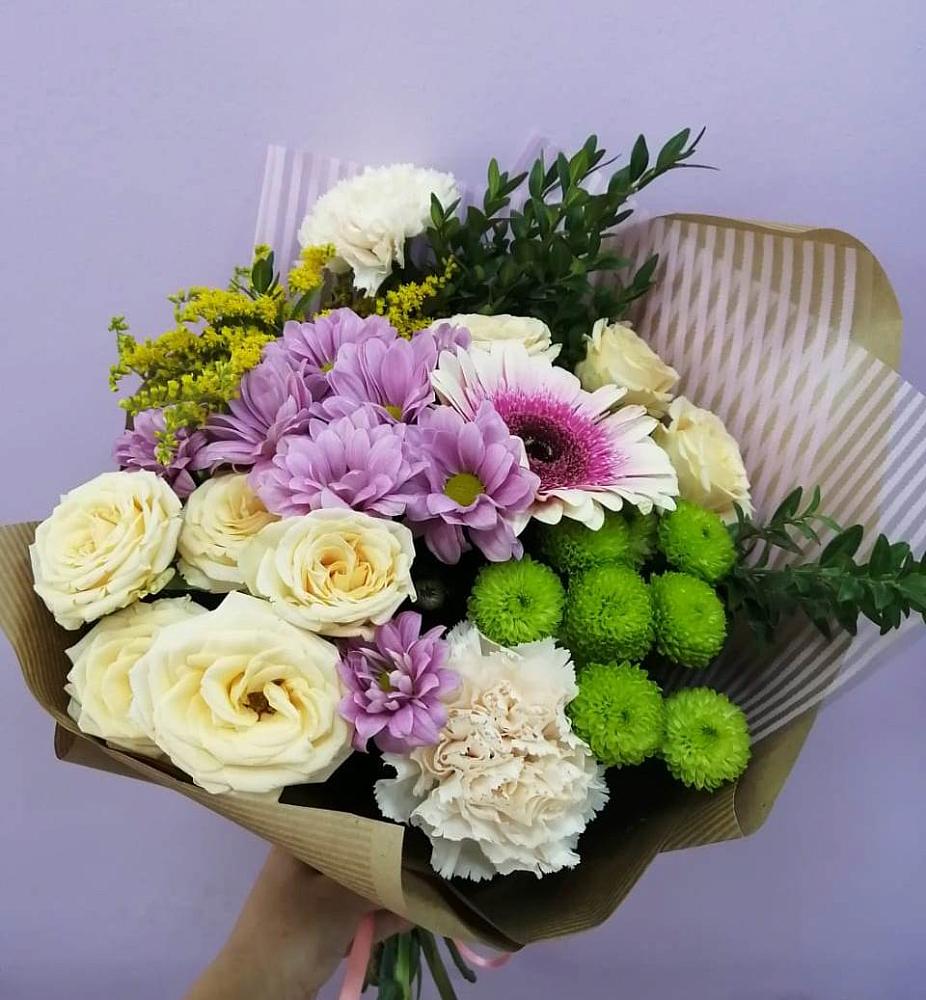 Букет цветов из: Хризантемы, Розы, Гвоздики и Герберы в Судже