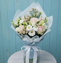 Букет цветов из:  Розы и Лизиантусы в Судже